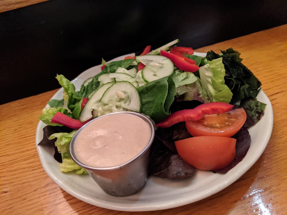 SOUP & SALAD